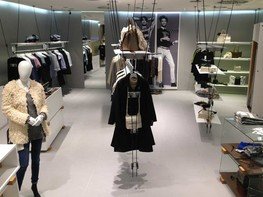 <p>The Store of the UK-based clothing company French Connection in the Arkady Shopping Centre in Prague.</p>